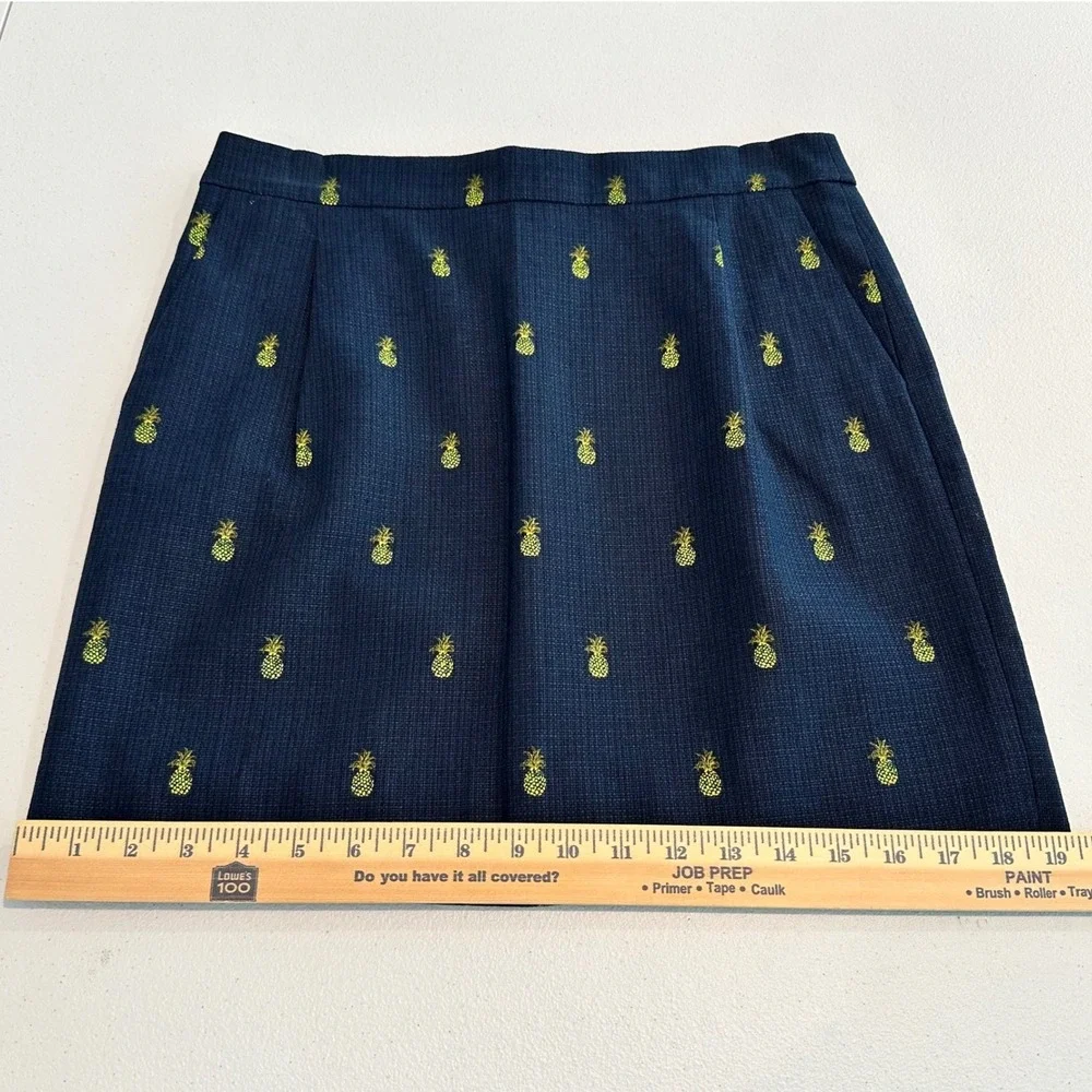 J Crew Womens Navy Blue Pineapple Embroidered Cotton Mini Skirt Size 4 Tropical‎